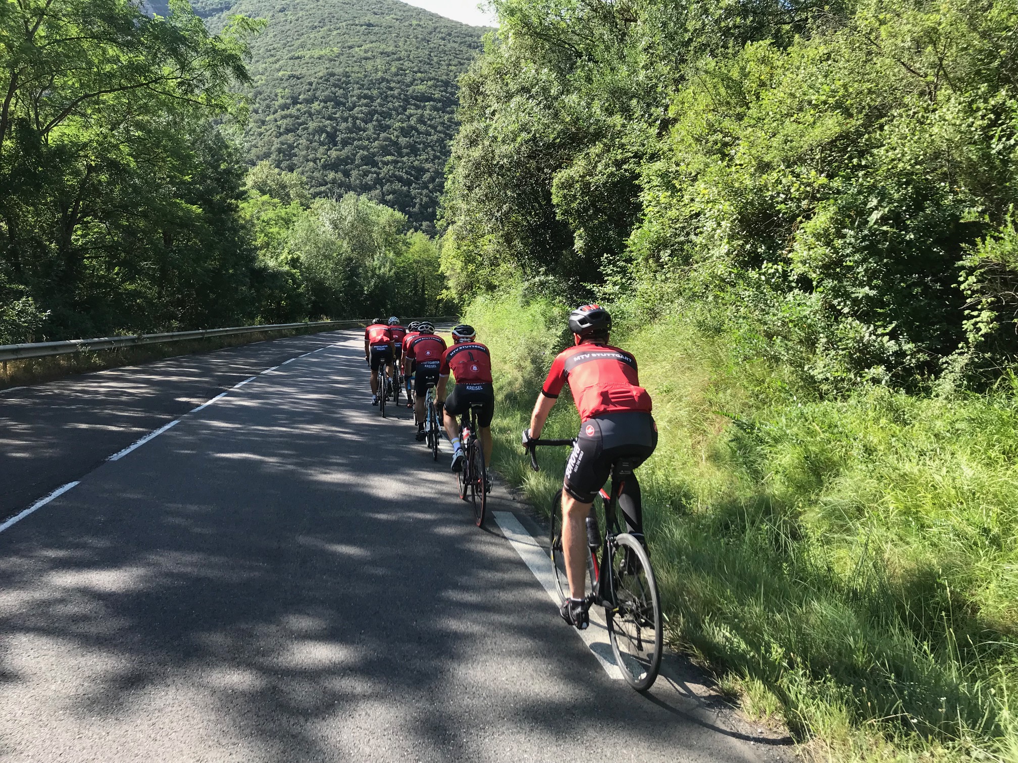 Das Bild zeigt die Gruppe bei einer Trainingsausfahrt